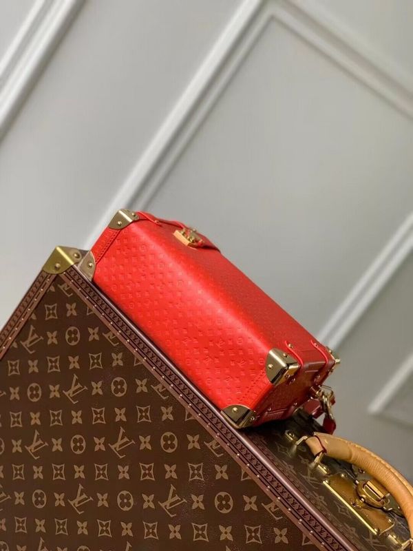 Alice bags - Louis Vuittons  - 15600