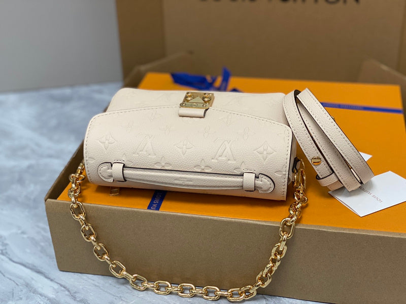 Alice bags - Louis Vuittons  - 15185