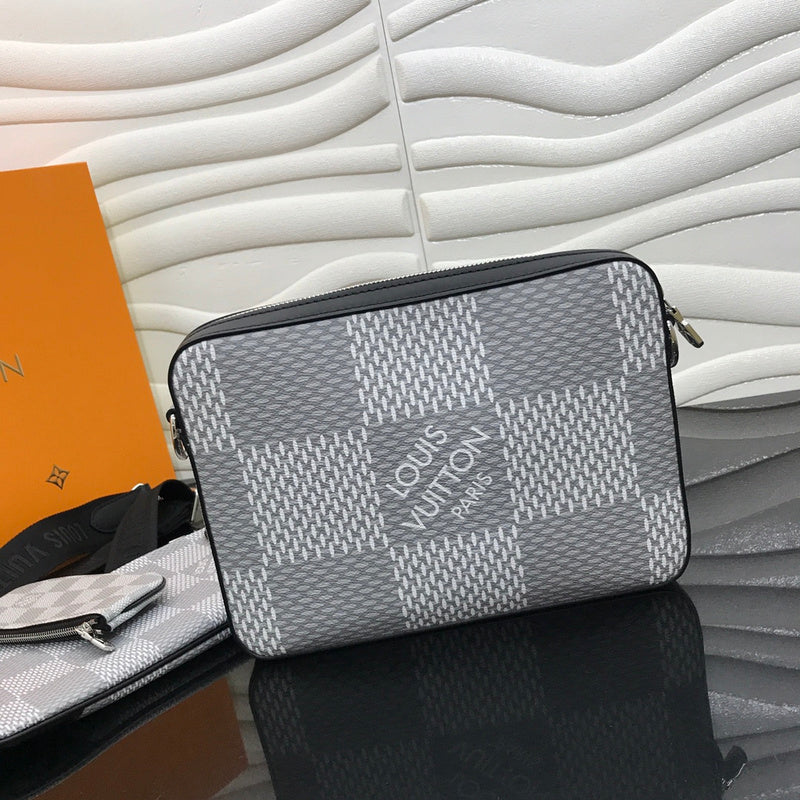 Alice Bags- Louis Vuittons  - 16281