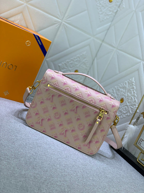 Alice Bags- Louis Vuittons  - 16443