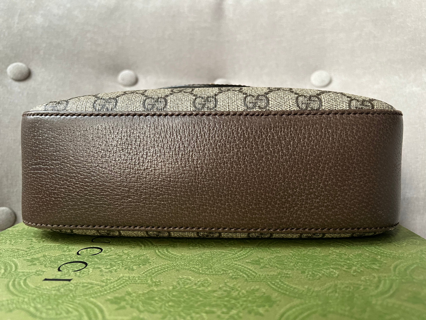 Gucci Neo Vintage GG Supreme Messenger Bag (RRP £1060)