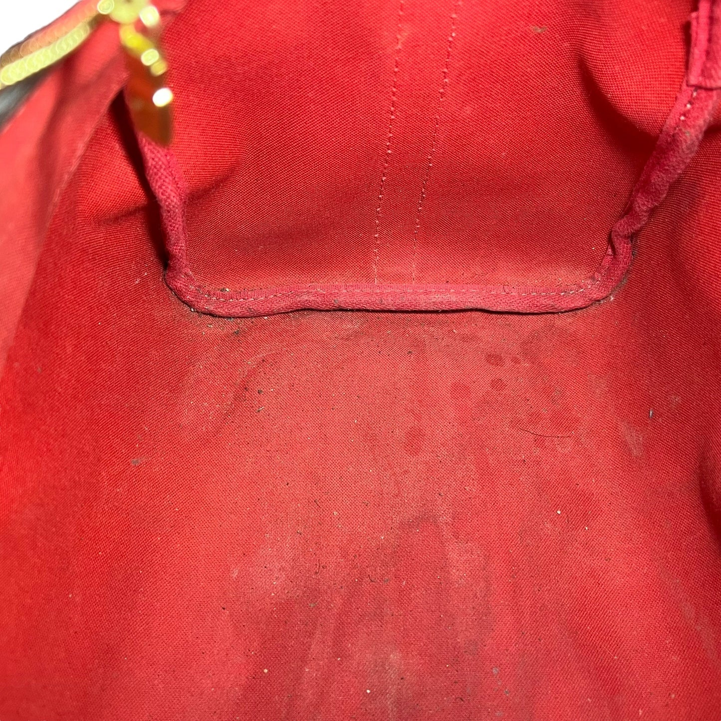 HandBag Luxury Designer By Louis Vuitton  Size: Medium