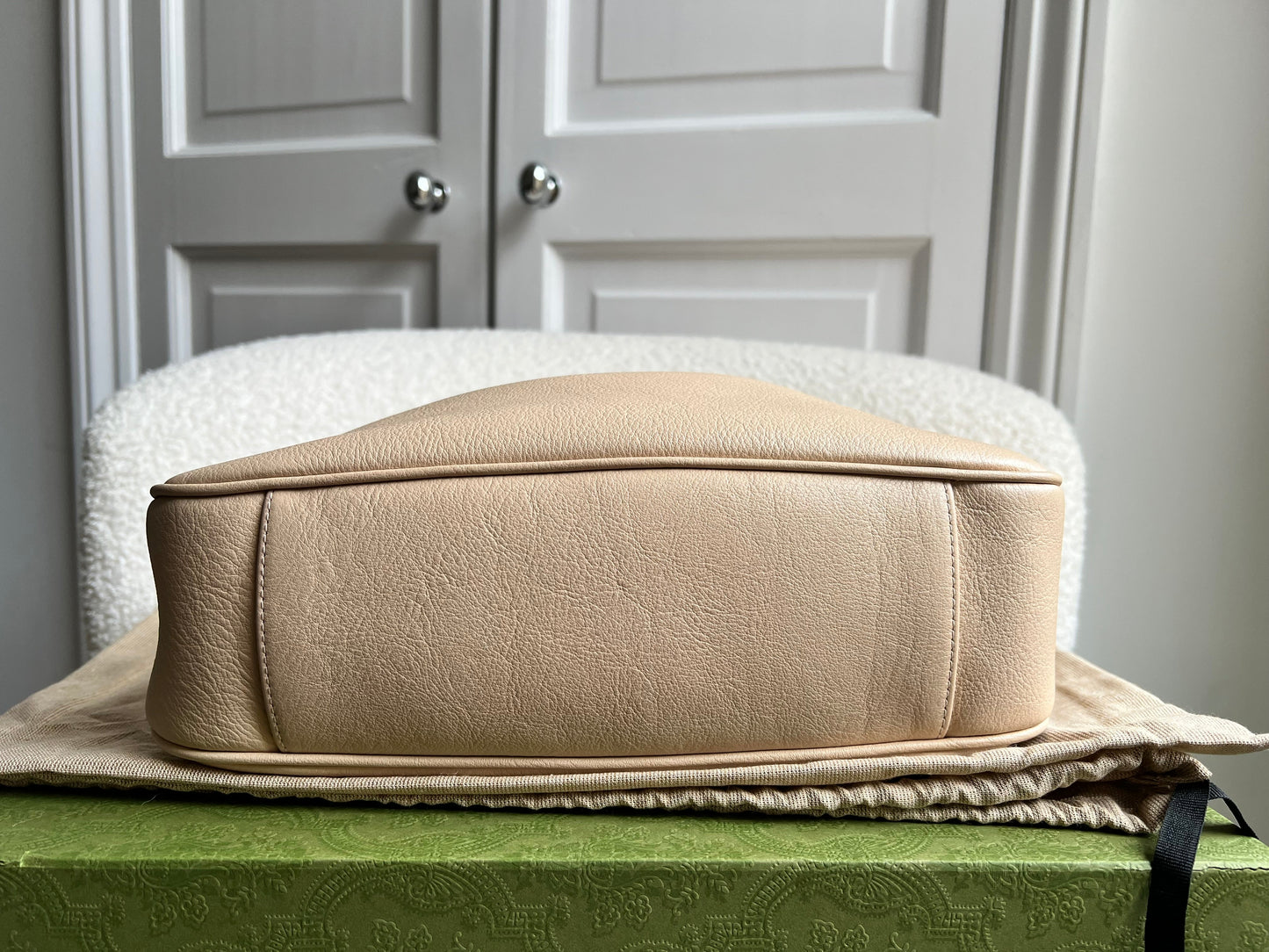 Gucci Cream Medium Diana Hobo (RRP £2110)