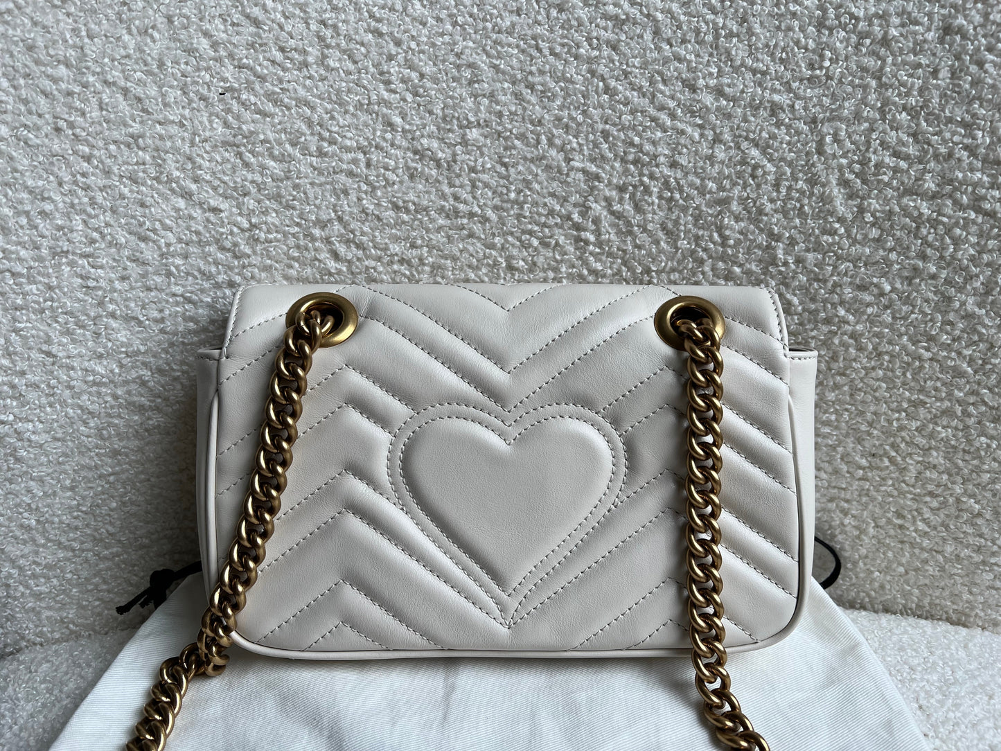 Gucci GG White Marmont Mini Shoulder Bag (RRP £1,890)