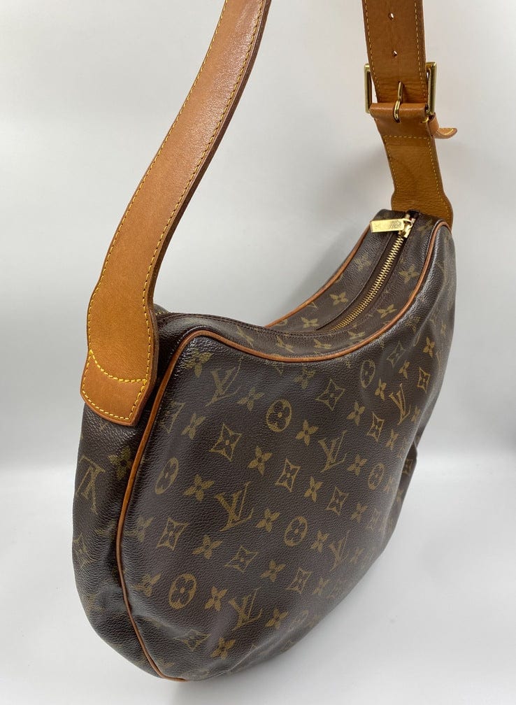 Louis Vuitton Croissant GM