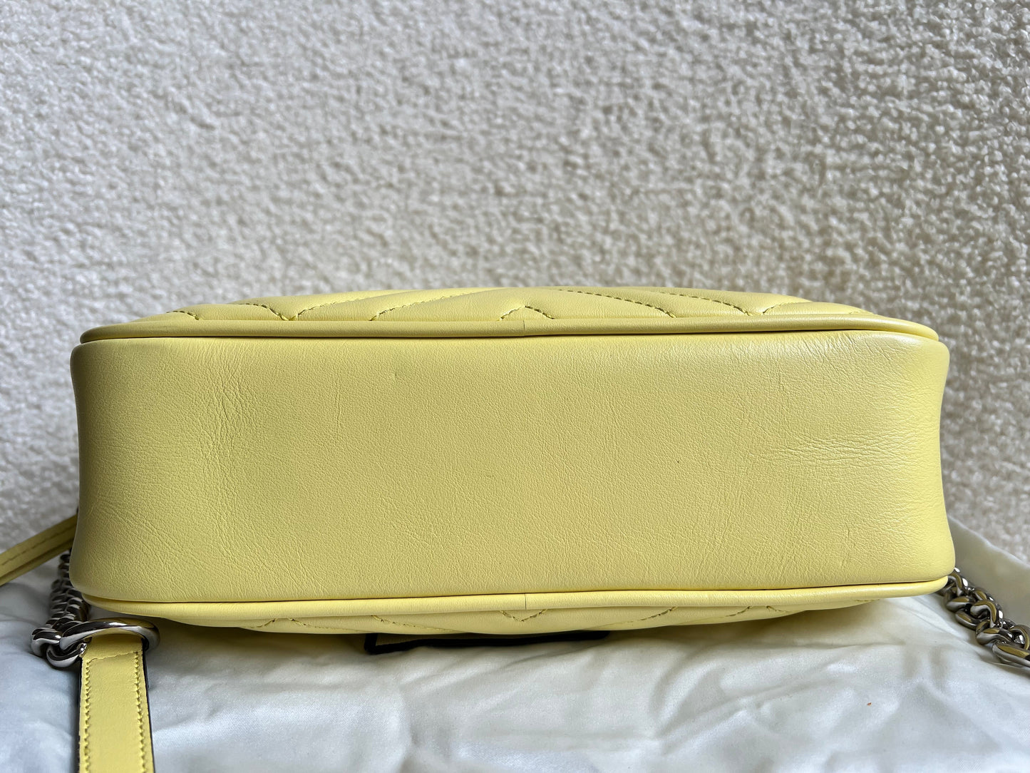 Gucci GG Pale Yellow Marmont Small Shoulder Bag (RRP £1340)