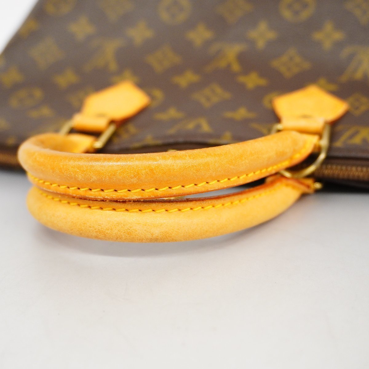 Louis Vuitton Alma PM Handbag Monogram M51130