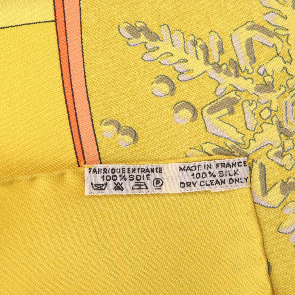 HERMES scarf silk yellow Carre90 Neige d'Antan Last year's snow Christmas