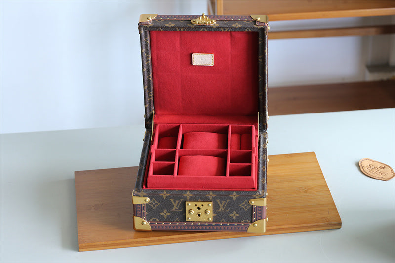 Alice bags - Louis Vuittons  - 9554