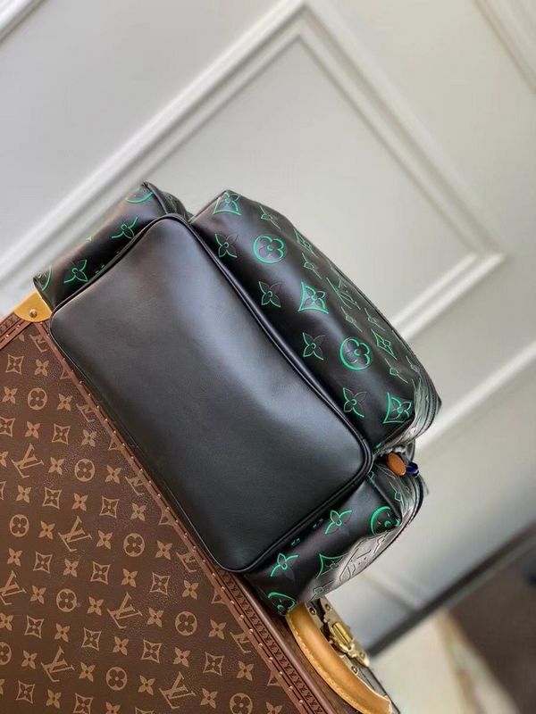 Alice Bags- Louis Vuittons  - 15973