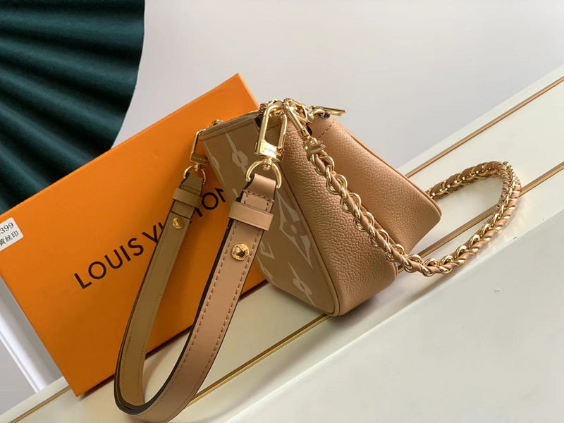Alice Bags- Louis Vuittons  - 16451