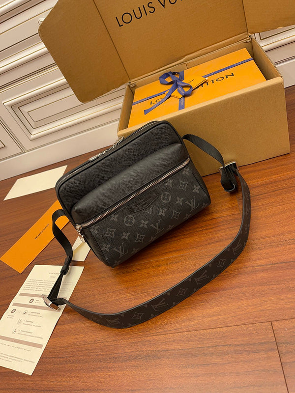 Alice Bags- Louis Vuittons  - 16343