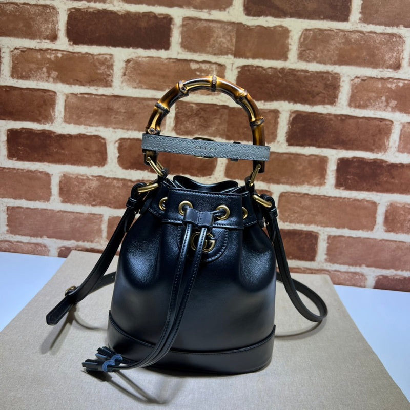 Gucci  Luxury -  Bags - 592