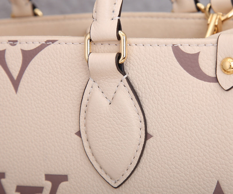 Alice Bags- Louis Vuittons  - 16738