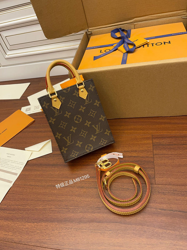 AliceBags- Louis Vuittons  - 16638