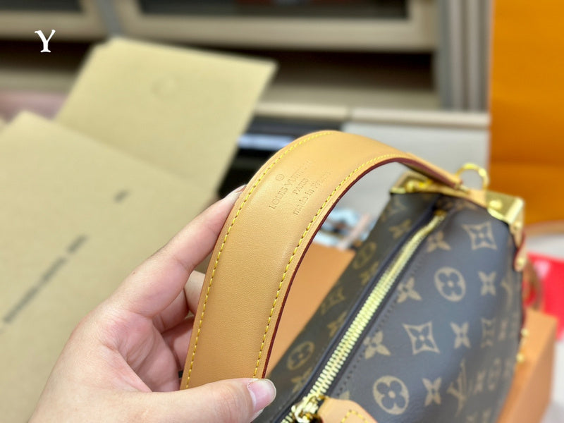 Alice bags - Louis Vuittons  - 15089