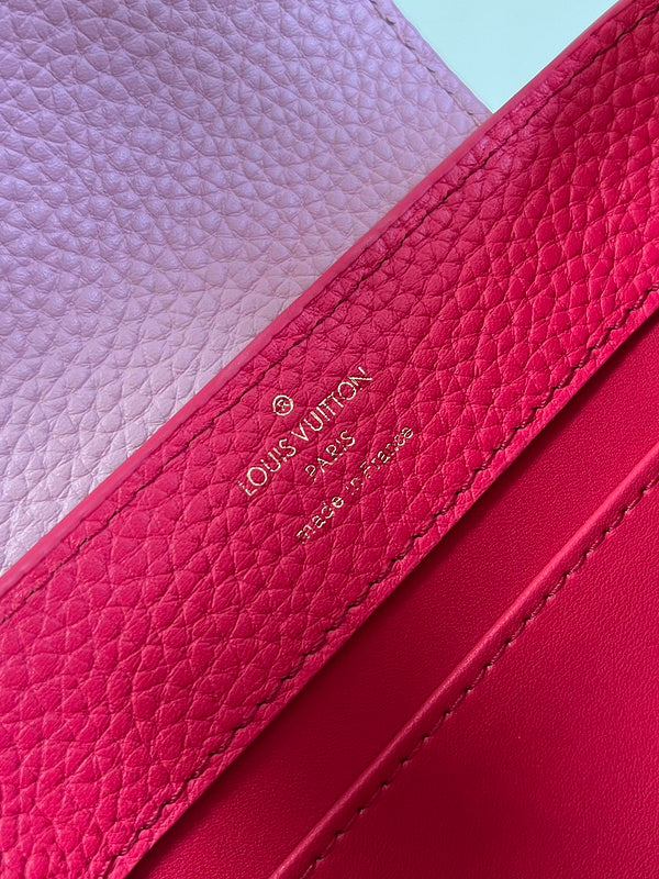 Alice Bags- Louis Vuittons  - 16105