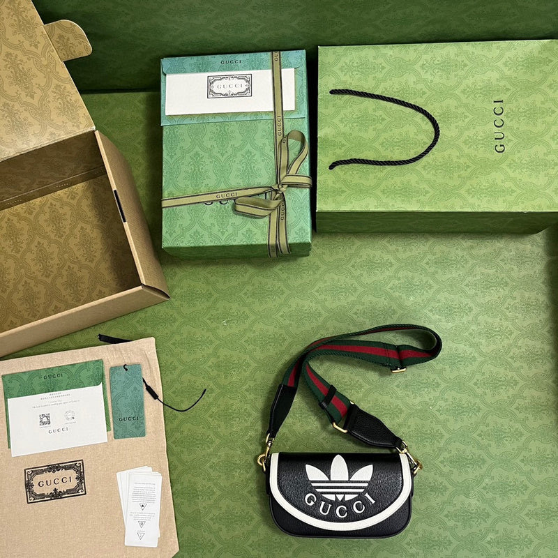Gucci  Luxury -  Bags - 387