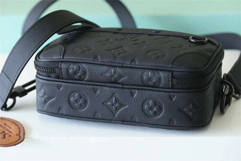Alice bags - Louis Vuittons  - 9893