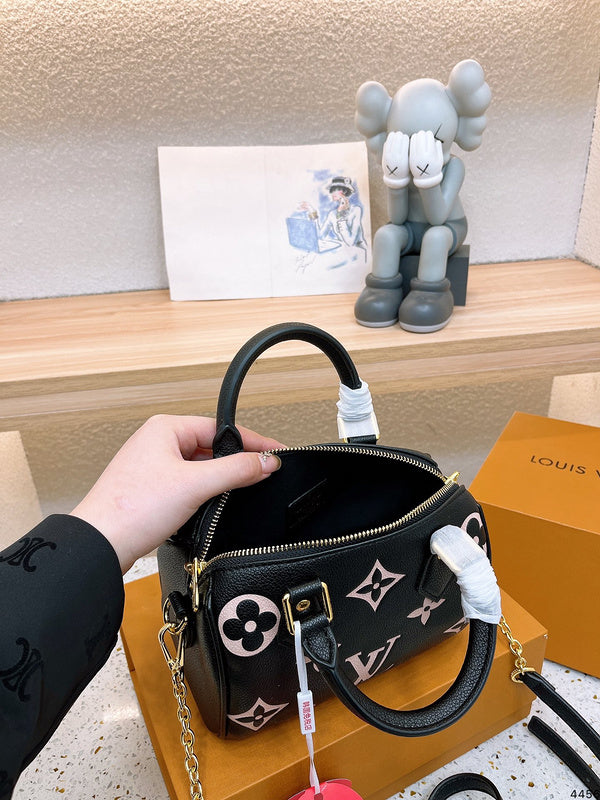Alice bags - Louis Vuittons  - 15136