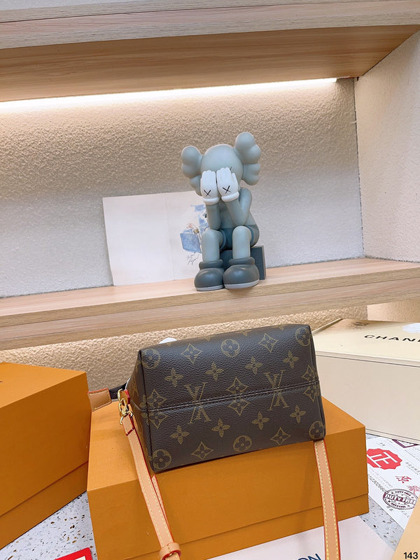Alice bags - Louis Vuittons  - 14877