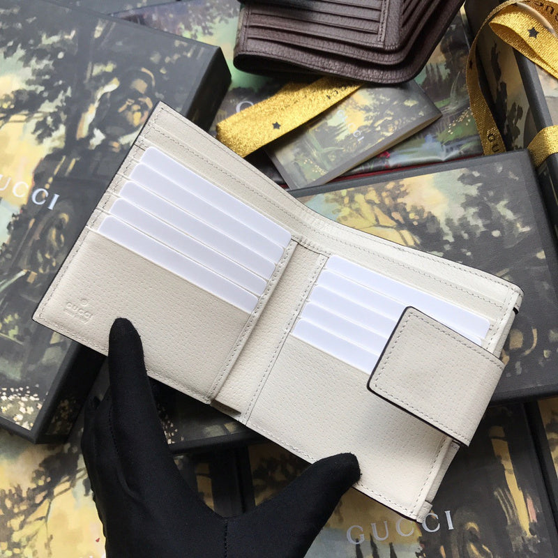 Gucci   Luxury Bags  864