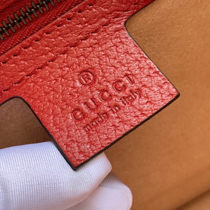 Gucci   Luxury Bags  1298