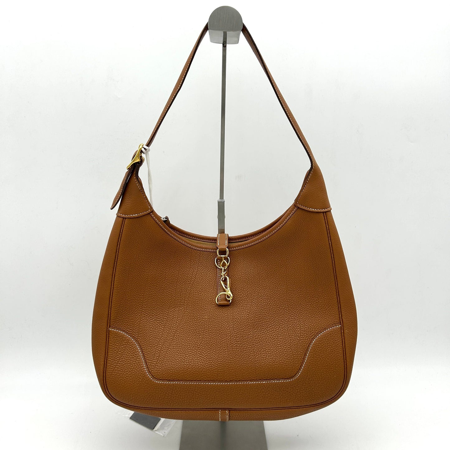 HERMES Togo Trim II 31 Gold LA19226