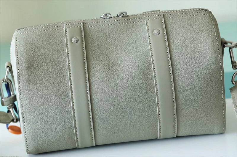 Alice bags - Louis Vuittons  - 11222