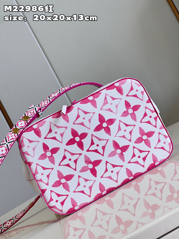 Alice bags - Louis Vuittons  - 15156
