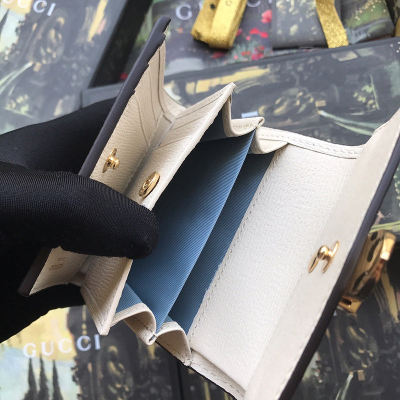 Gucci   Luxury Bags  887
