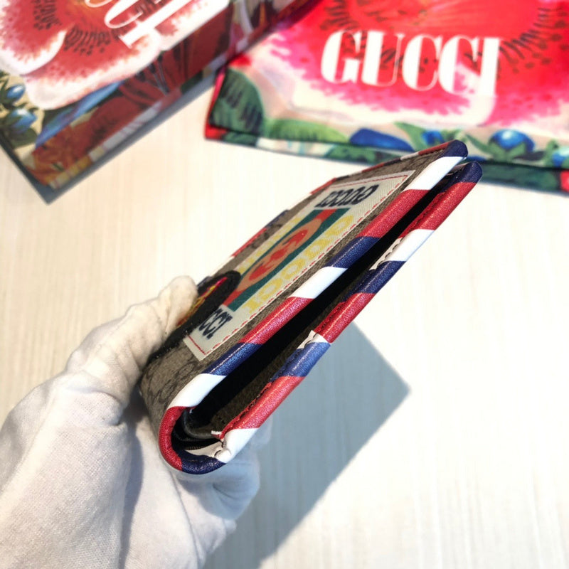 Gucci   Luxury Bags  891