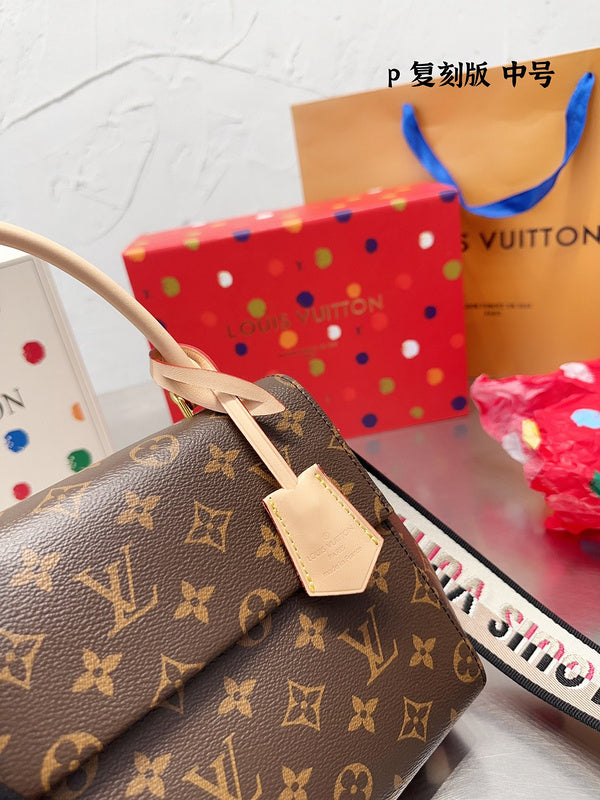 Alice bags - Louis Vuittons  - 14948