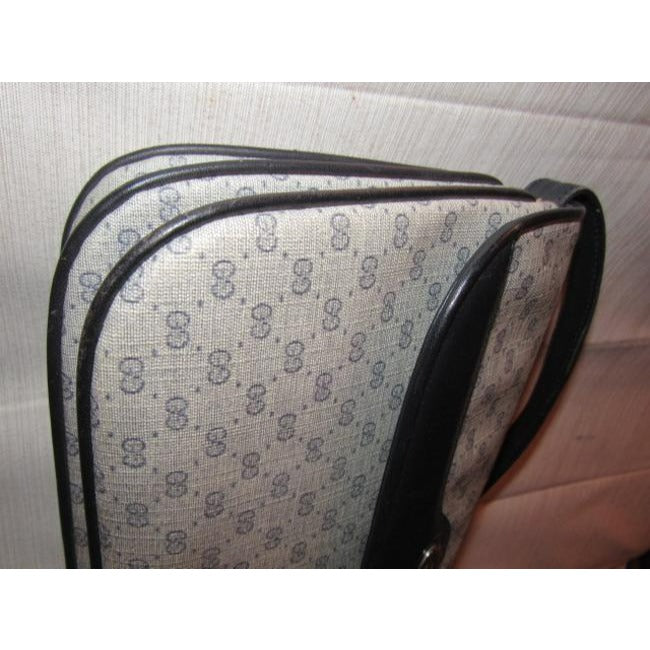Gucci Vintage Blue Patent Gg Canvas Shoulder Bag