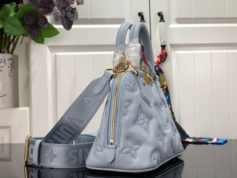 Alice Bags- Louis Vuittons  - 16732