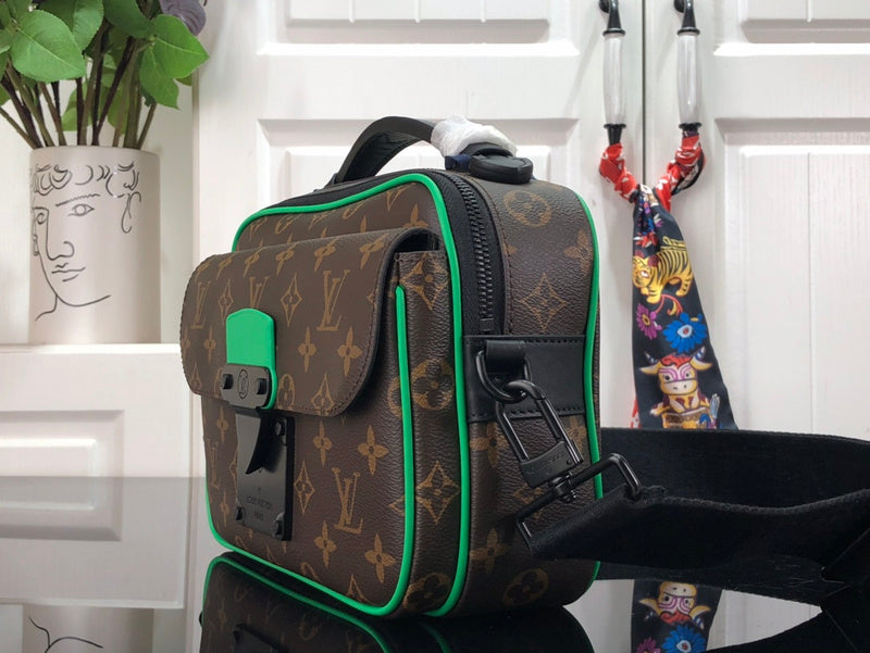Alice Bags- Louis Vuittons  - 16508