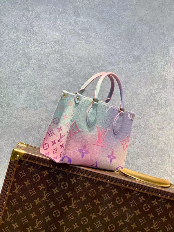 Alice Bags- Louis Vuittons  - 16590