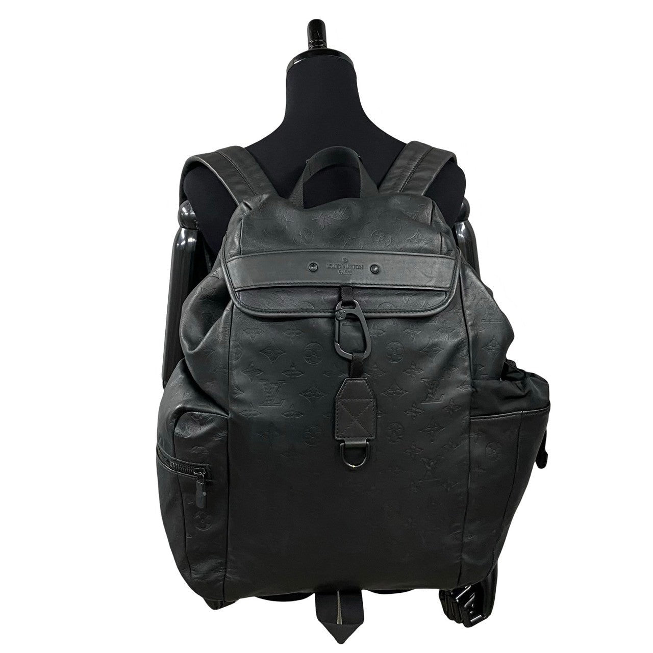 LOUIS VUITTON Backpack leather black Monogram shadow Discovery backpack