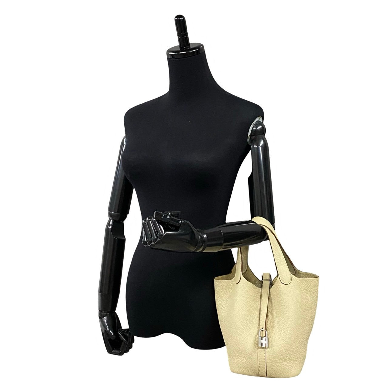 HERMES Handbag Taurillon Clemence beige Picotan Lock PM
