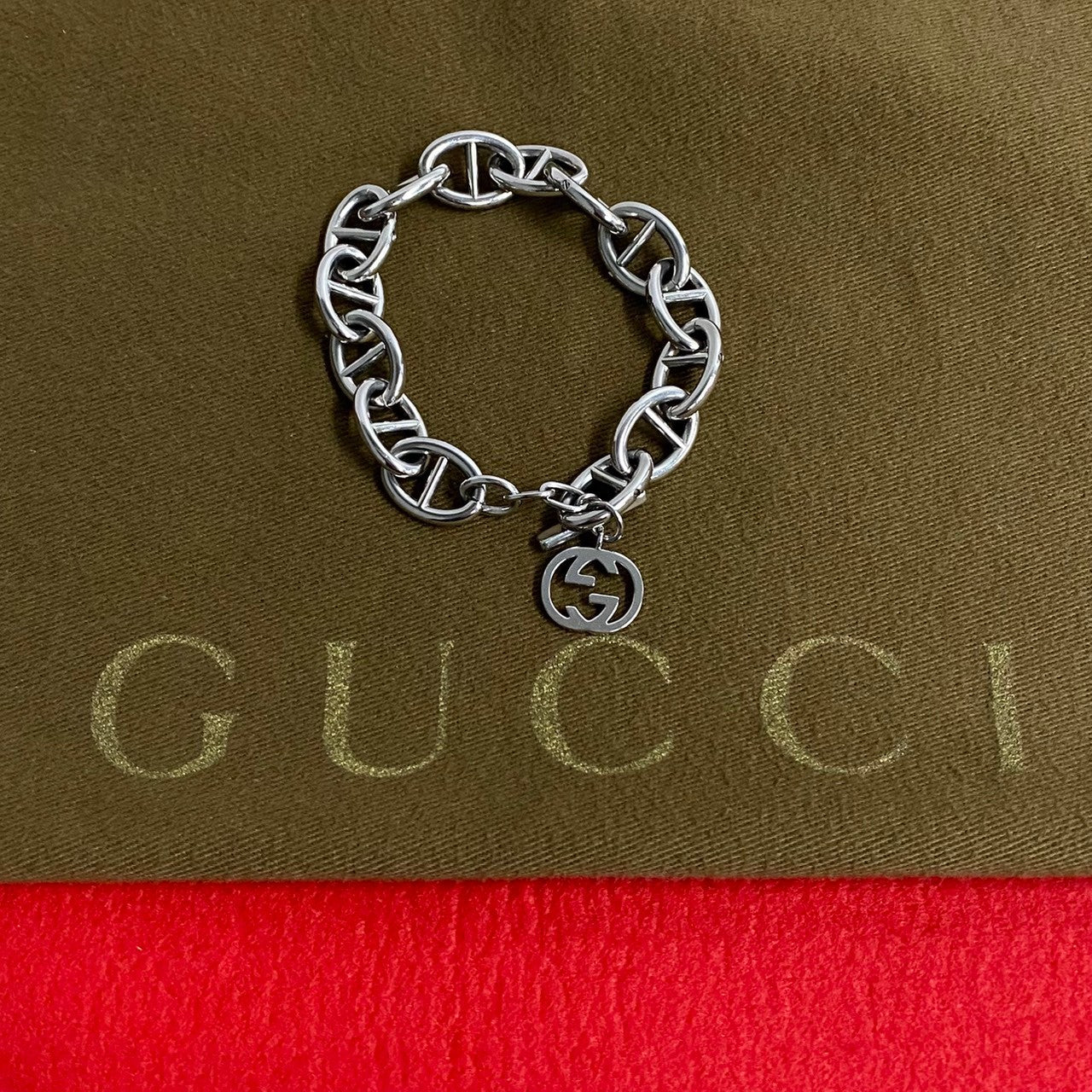 GUCCI bracelet metal Silver GG motif Anchor Chain Bracelet Women(Unisex) Used