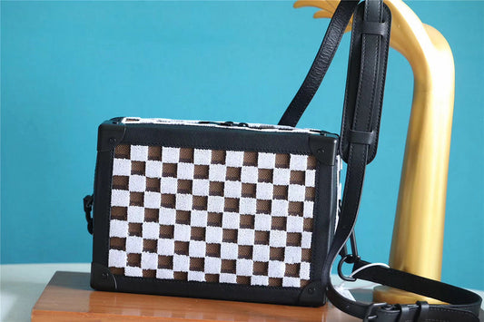 Alice bags - Louis Vuittons  - 10153
