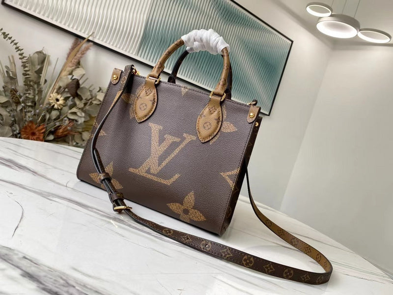 Alice Bags- Louis Vuittons  - 16567