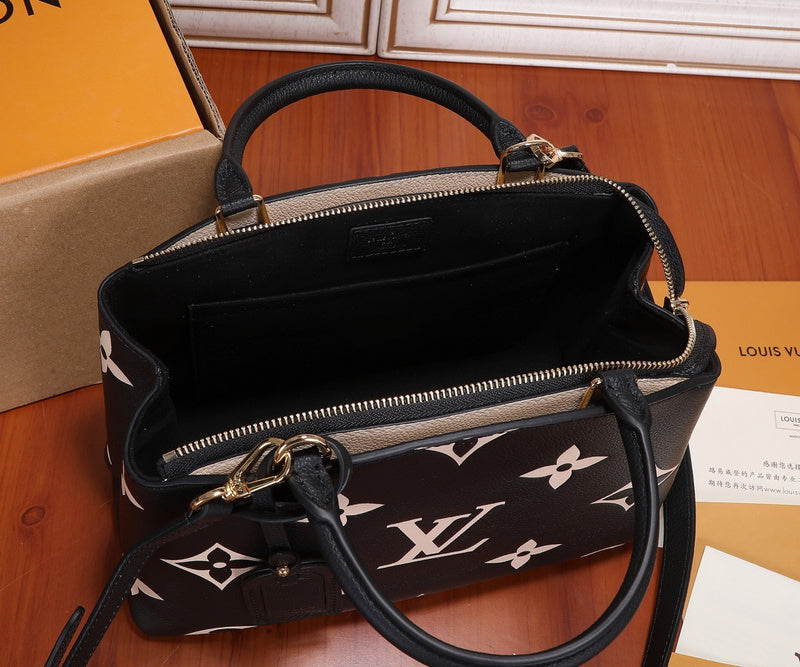Alice bags- Louis Vuittons  - 16800