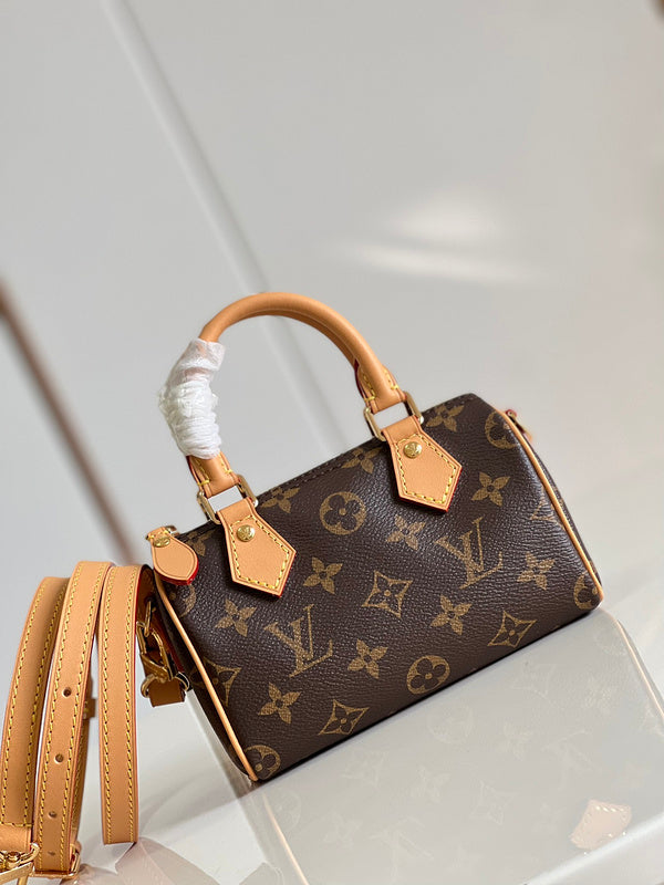 Alice bags - Louis Vuittons  - 15508
