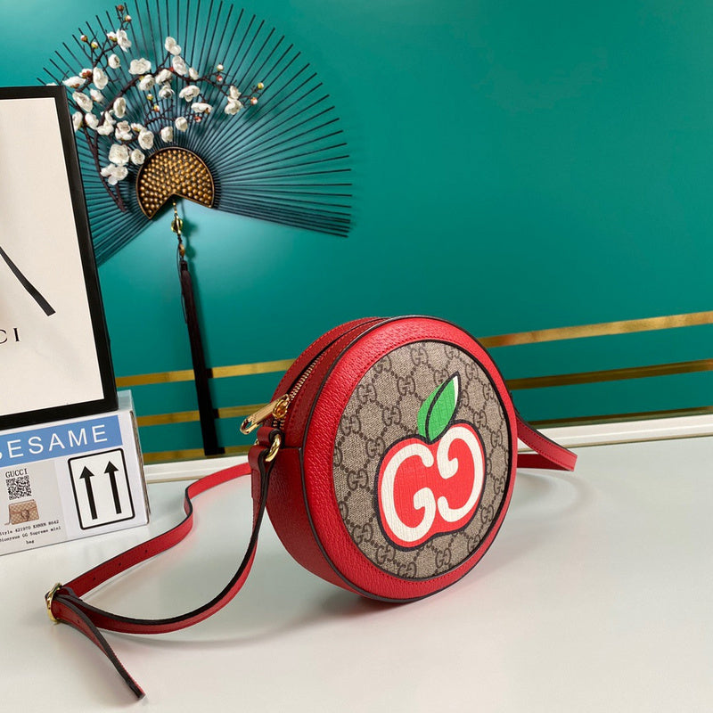 Gucci   Luxury Bags  1277