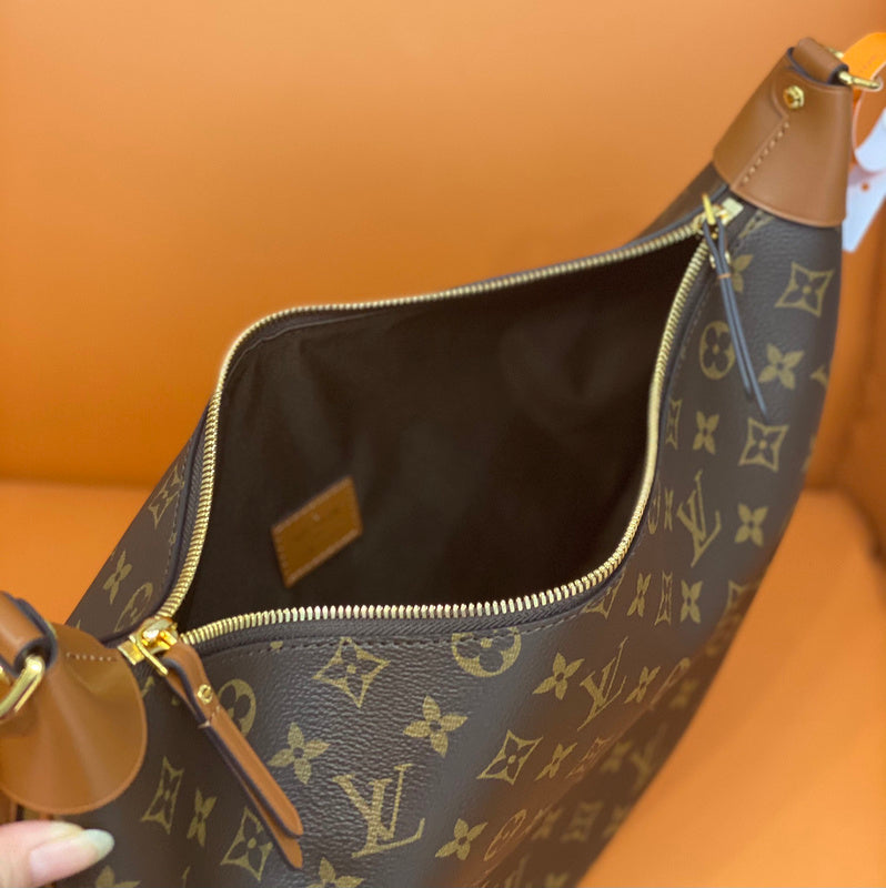 Alice Bags- Louis Vuittons  - 16123