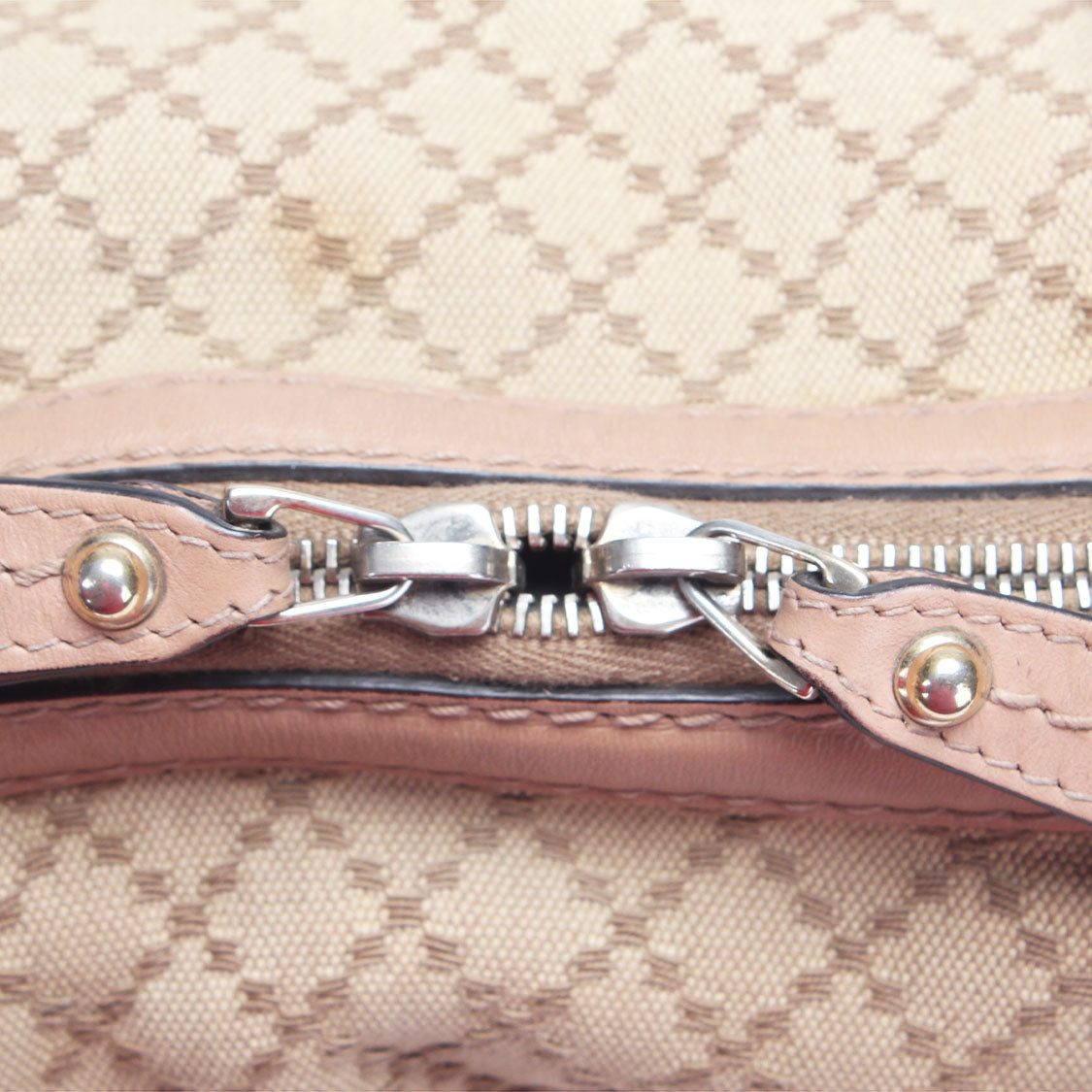 Gucci  Handbag