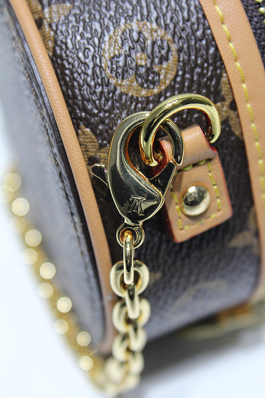 Alice bags - Louis Vuittons  - 9396