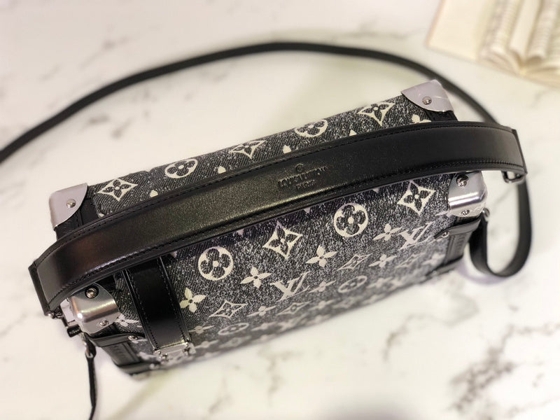 Alice Bags- Louis Vuittons  - 16069