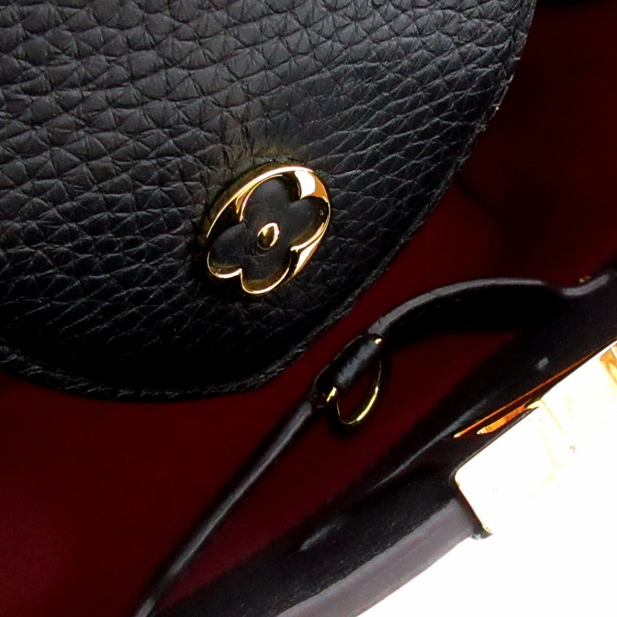 Louis Vuitton Black Leather Capucines handbag bag